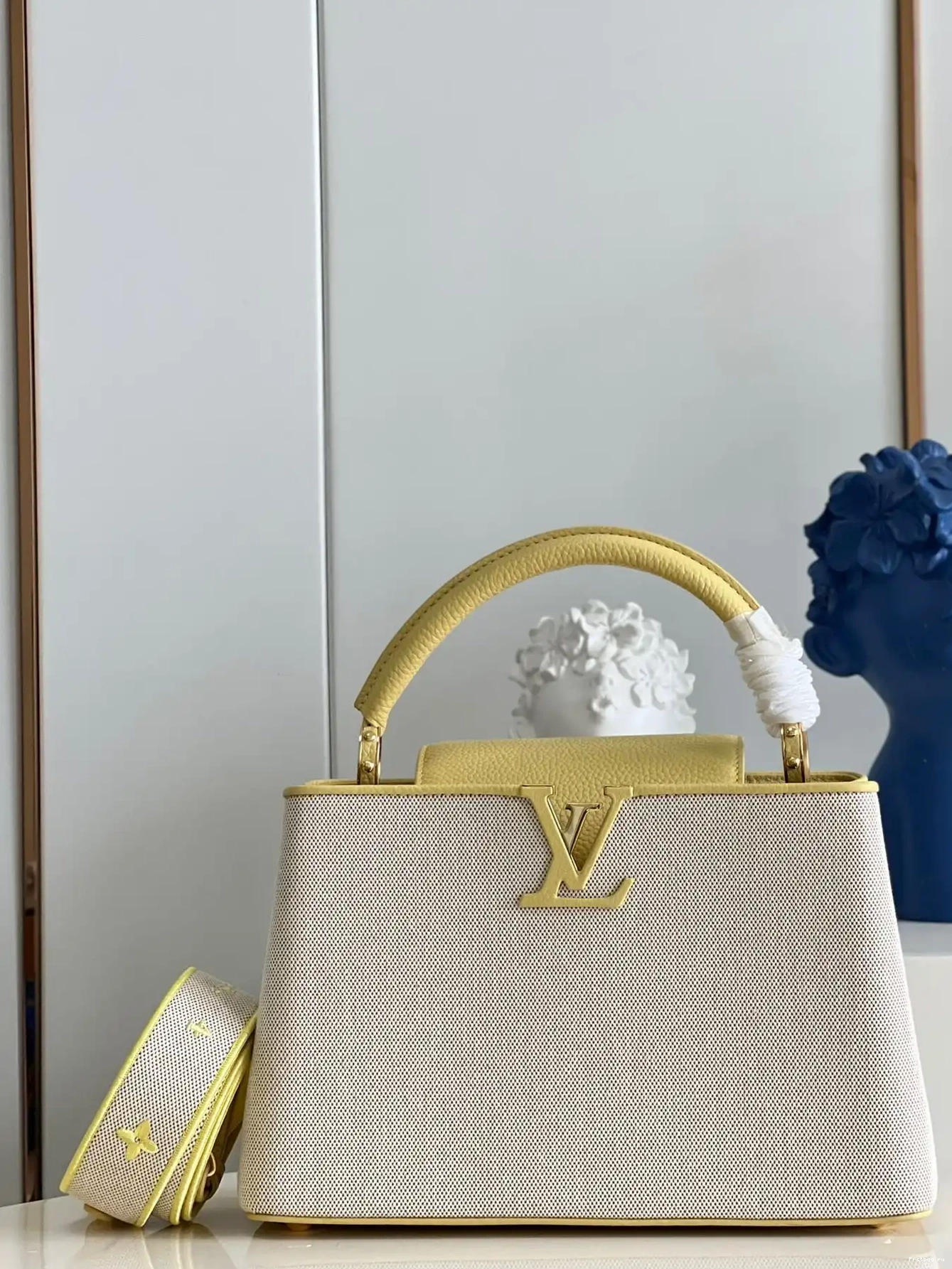 Frstbag ru VUITTON MM CAPUCINES LOUIS 0406